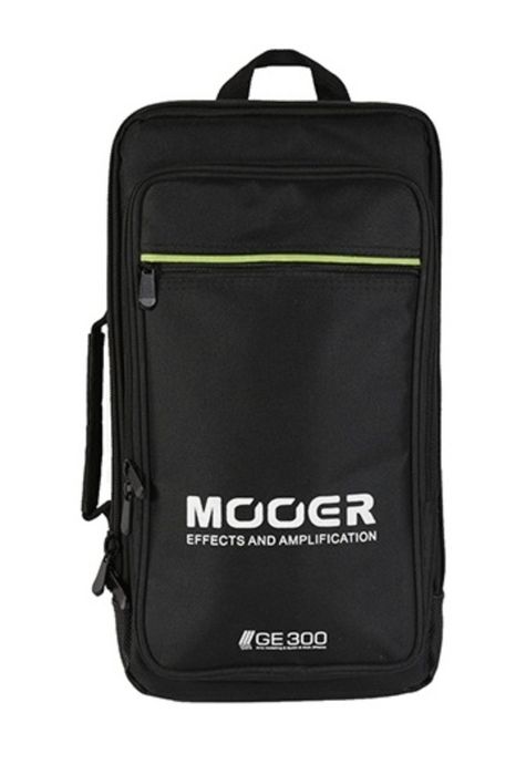 Процессор MOOER GE300 с чехлом.