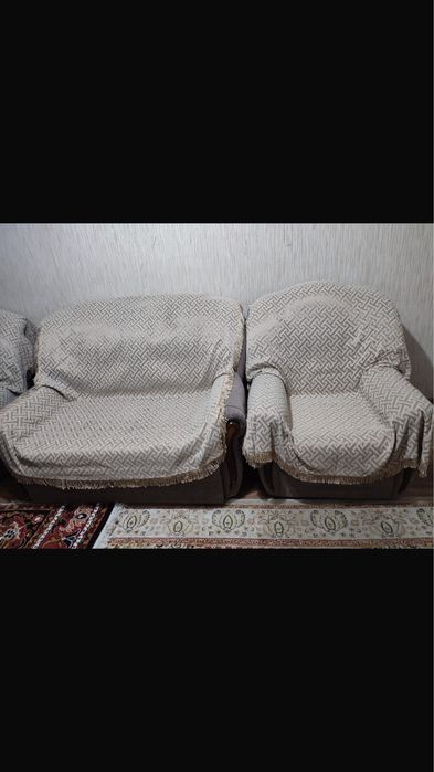 продам диван в отличном состоянии