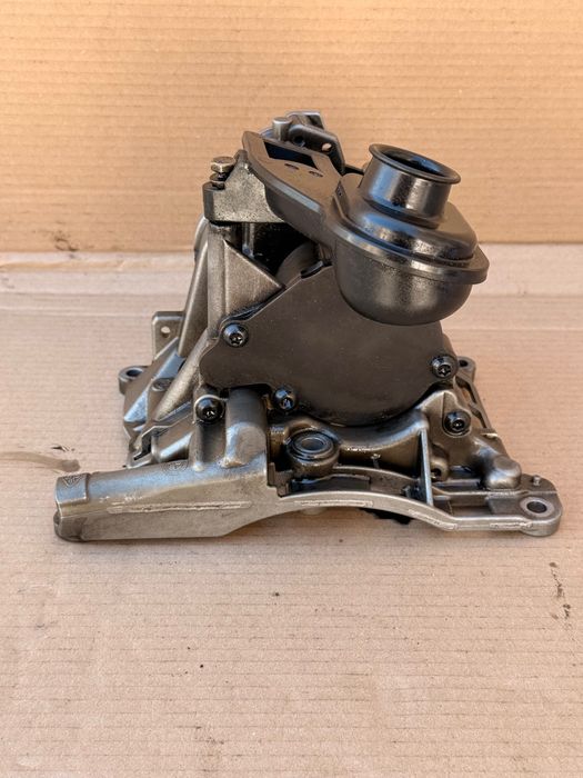 Pompă ulei BMW , 8507325 , N57D30C