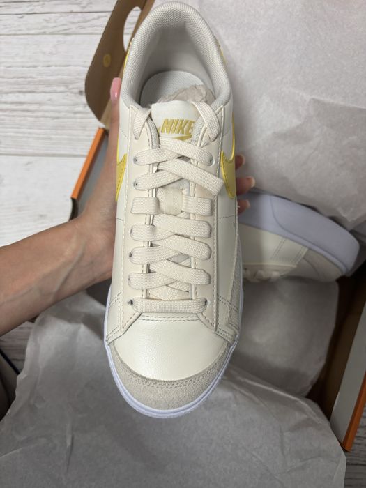 Nike W blazer low platform