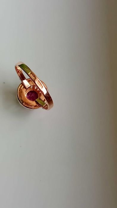 Антикварен руски златен пръстен с корона