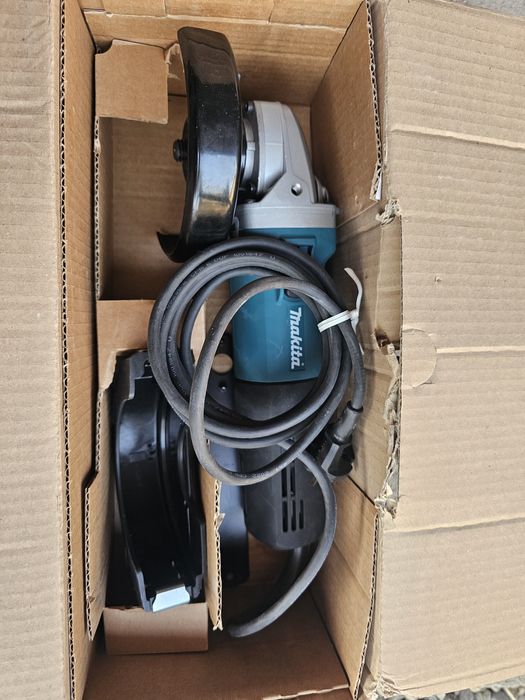 Макита болгарка 230.125 лик