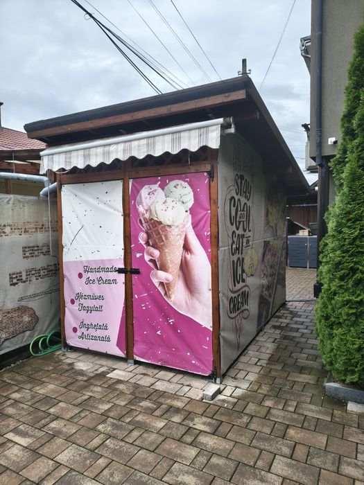 Vitrină înghețată