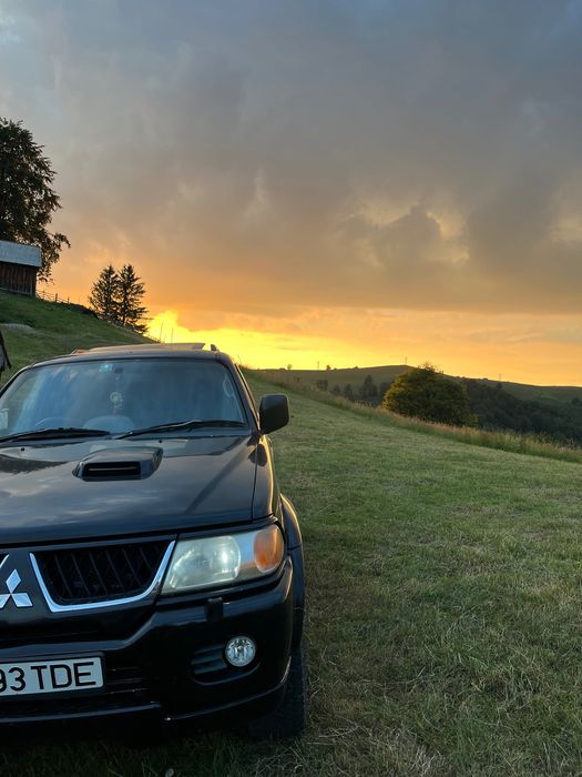 MITSUBISHI Pajero 2005 — imagine 4