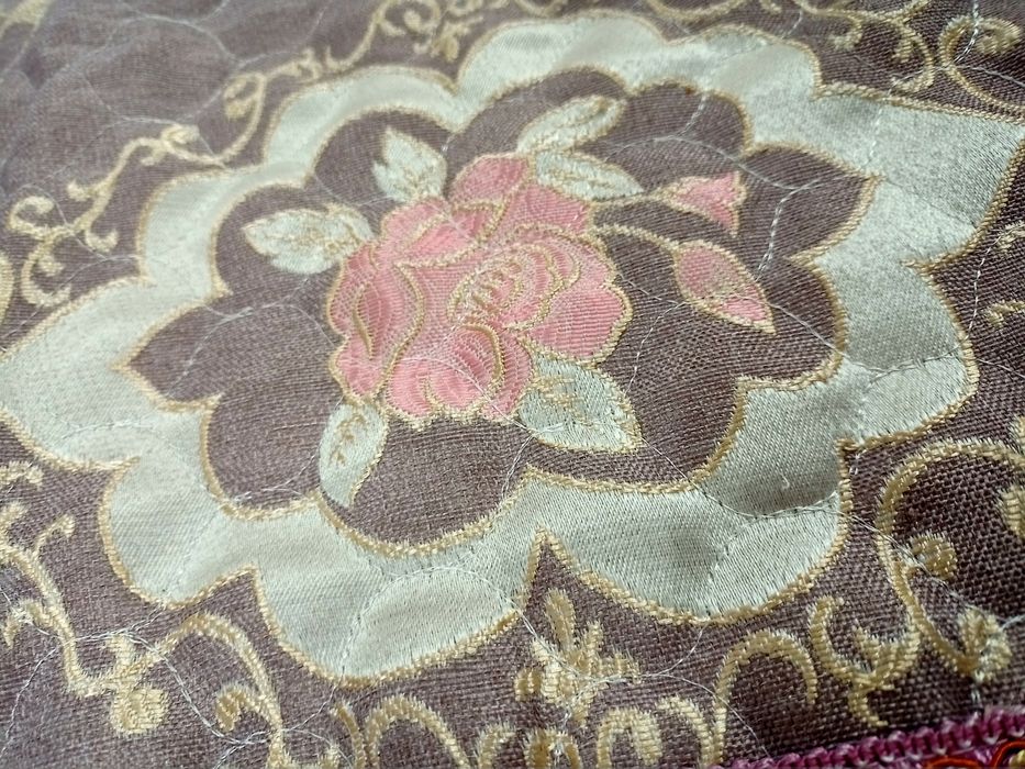 Продам покрывало на кровать