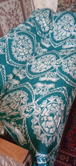 Пододеяльники ХБ советские,махровая простынь,подушки перовые