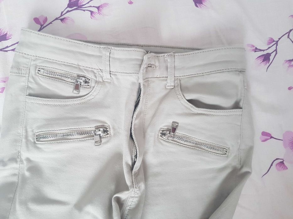 Pantaloni bej Stradivarius 36 S