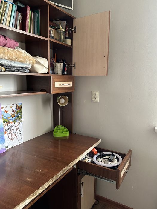 Парта,  компютерный стол