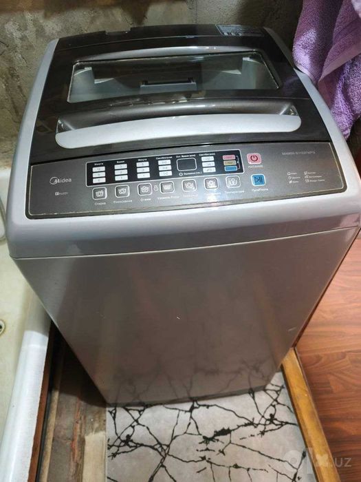 продается стиральная машинка midea