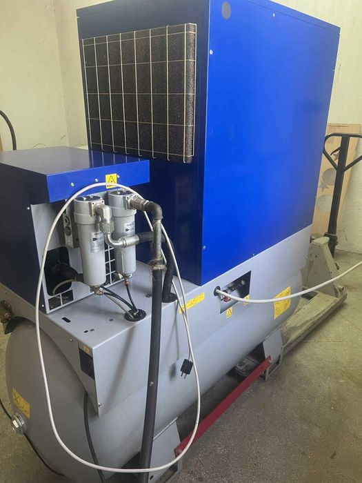 винтов компресор 500 лт.15 kw.