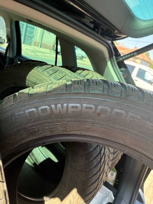 Anvelope Iarna Nokian 235/55/R18, an 2023