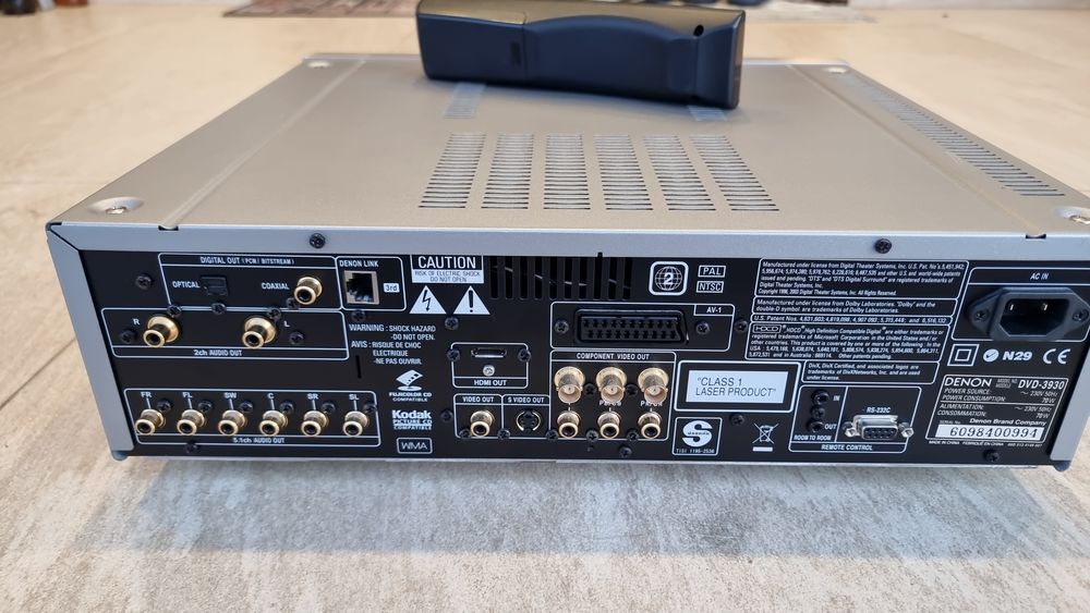 Denon  SACD    DVD 3930