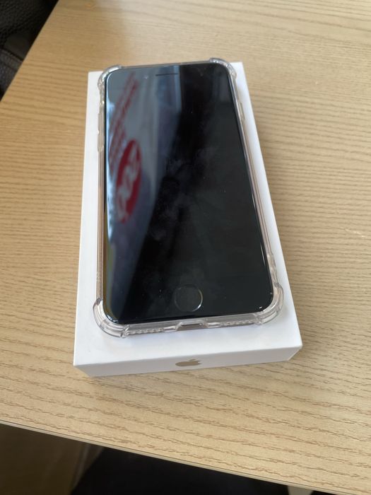 Продам айфон se 3 128гб