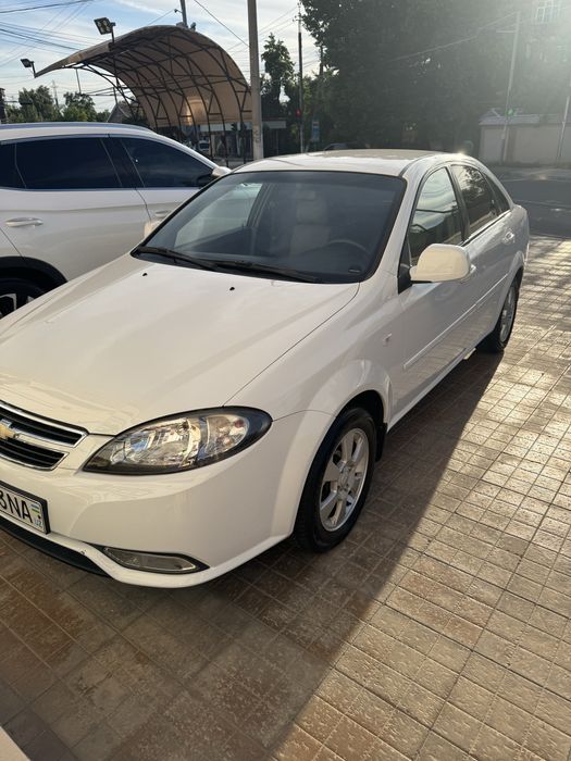 Chevrolet Gentra 2-pozitsiya