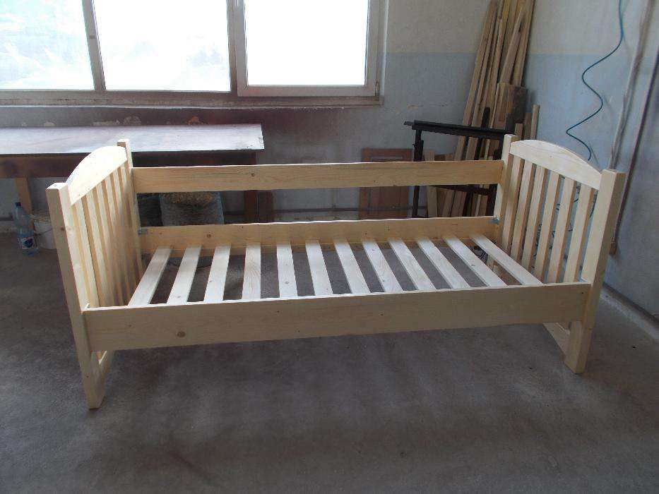 TRANSPORT GRATUIT.Pat etajat-supraetajat din  lemn masiv.Cod 2016