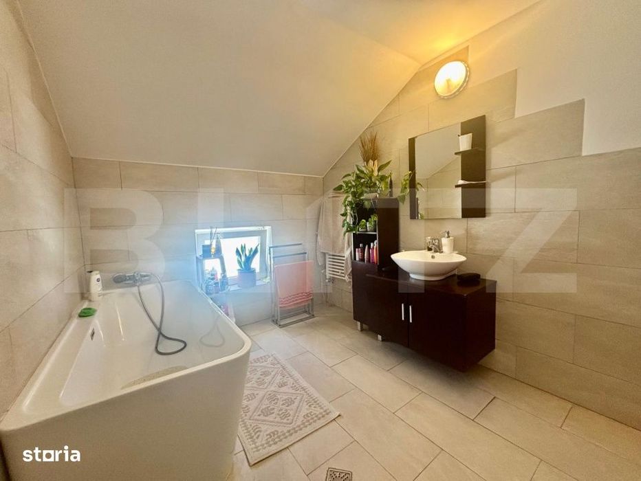 Apartament, 3 camere, 80 mp, 2 bai, parcare, zona Florilor