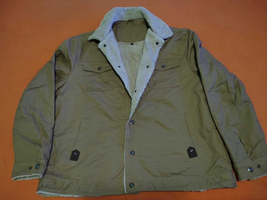 Мъжко зимно яке, цвят бежово с подплата каракул размер XXXL , Ново