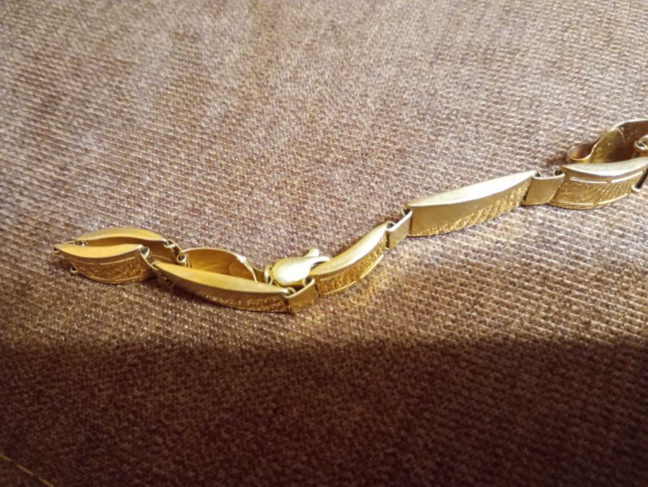 Златна гривна 14к