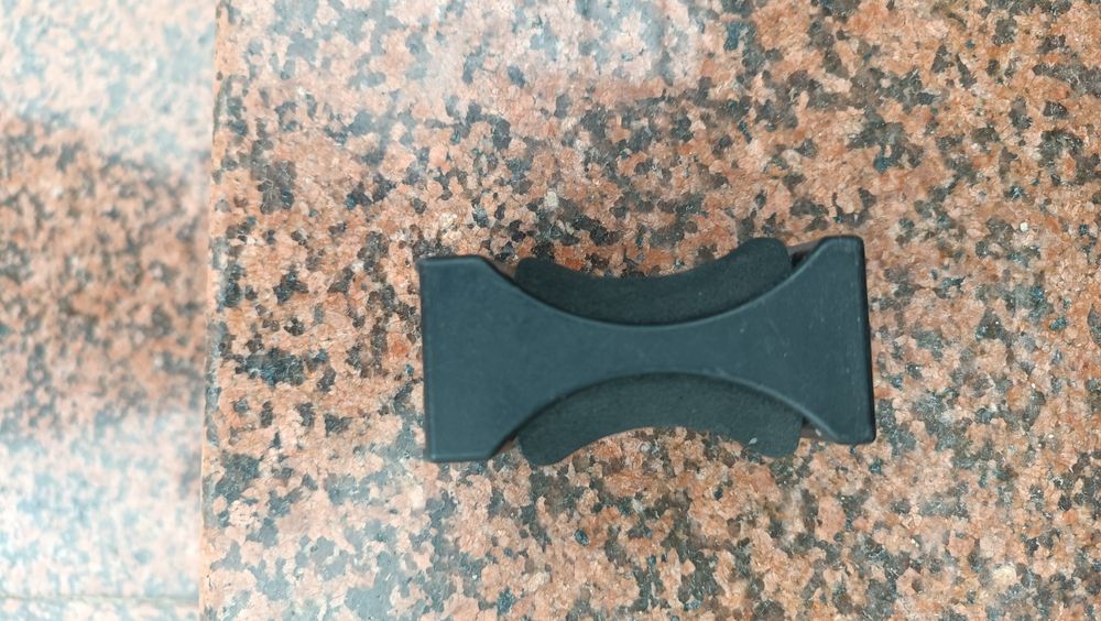 Шильдик и прочие детали для Лексуса