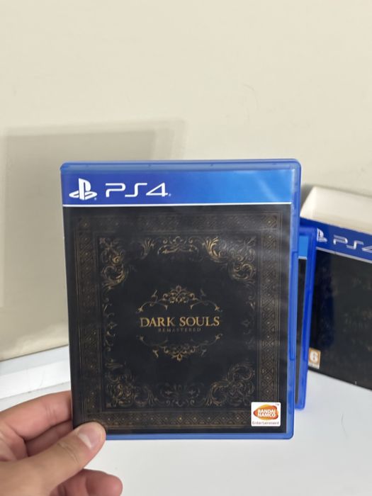 Продам диск игры Dark Souls Trilogy PS4,PS5
