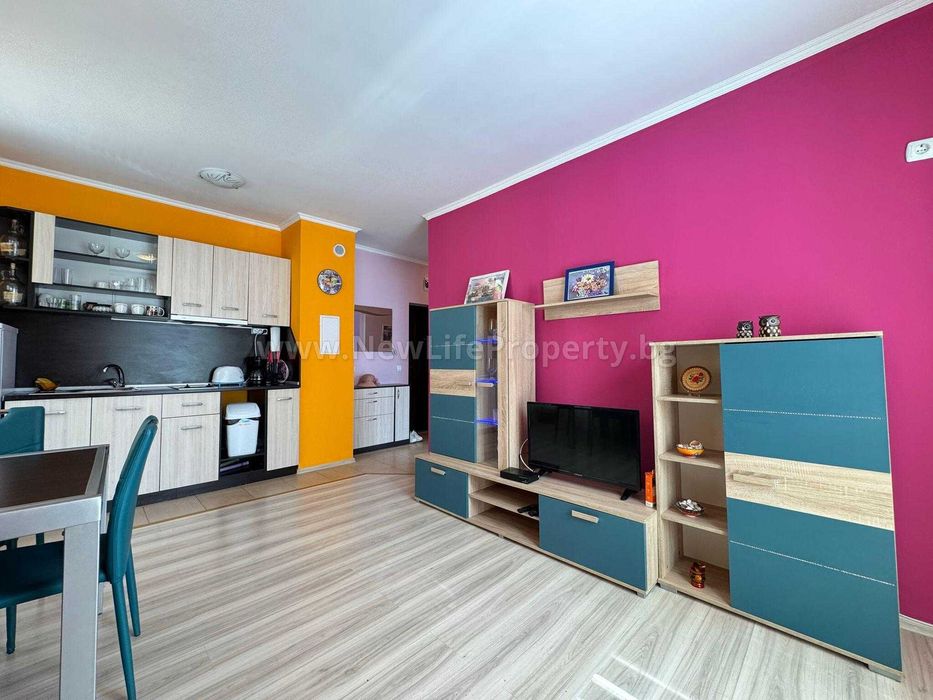 Продава се Двустаен апартамент в к.к. Слънчев бряг - 62 кв.м за 1081 €/кв.м - Снимка #5