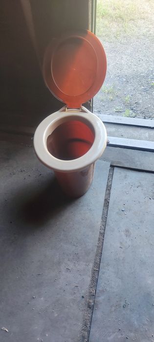 Переносной (биотуалет )для людей с инволидностью