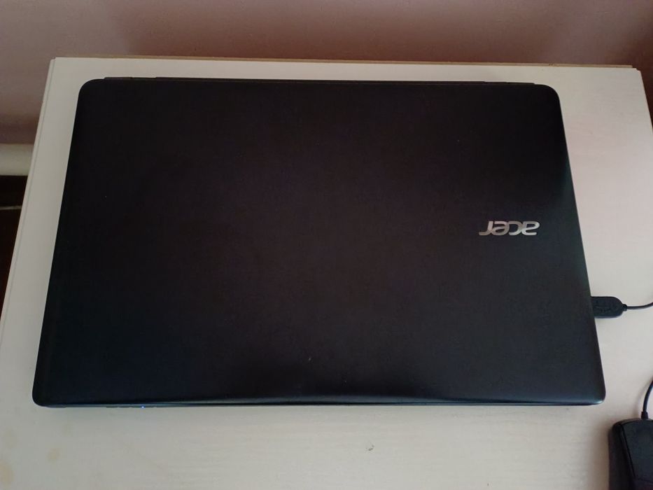 Ноутбук ACER  windows 10