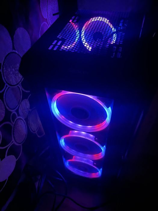 Pc gaming.