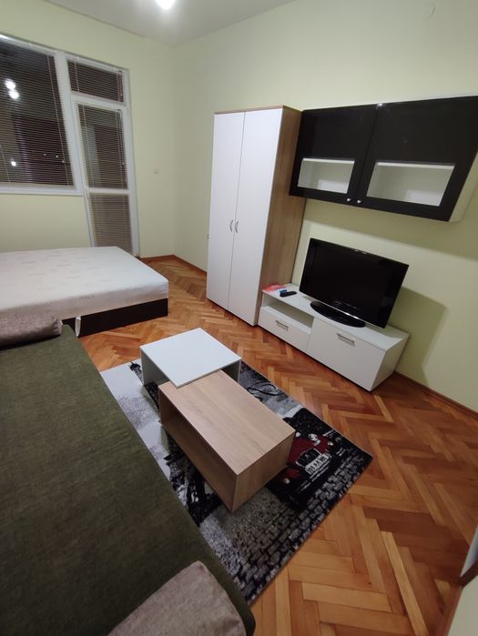 Дава се под наем Двустаен апартамент в Димитровград - 55 кв.м за 229.5 € - Снимка #1