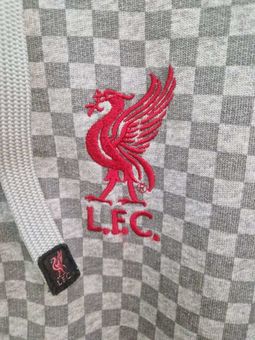 Суичър на Liverpool