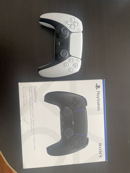 PlayStation5 +FC25 si FC26