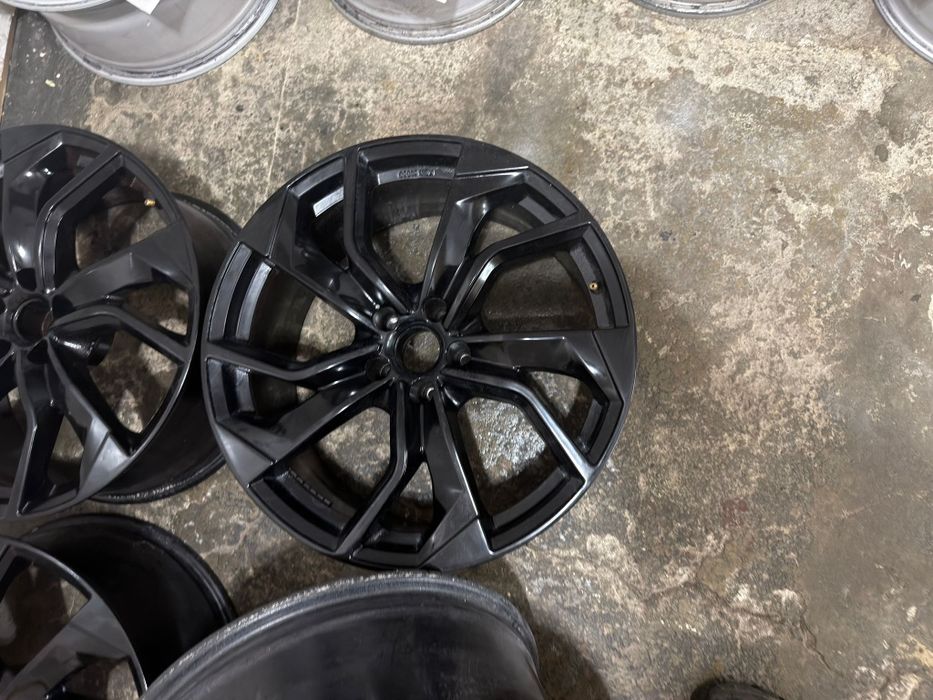 Jante negre 20 5x112 ET20 Audi Q7 Q8 Touareg Cayenne