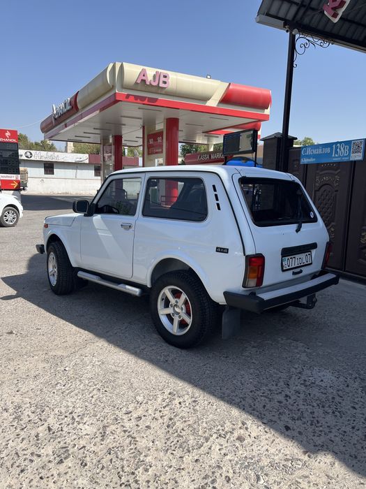 нива 2121 NIVA 2121