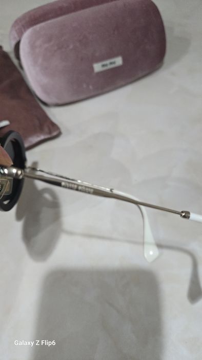 Оригинални дамски слънчеви очила Miu miu