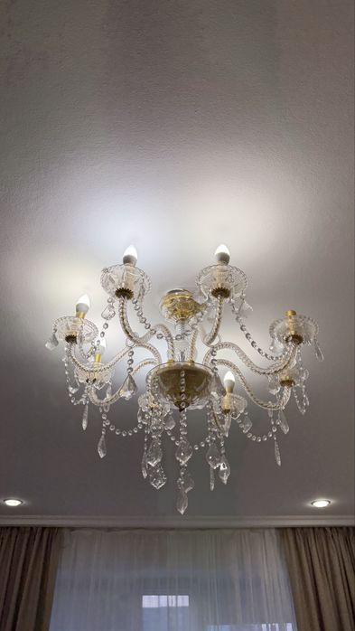 Продам люстру хрусталь
