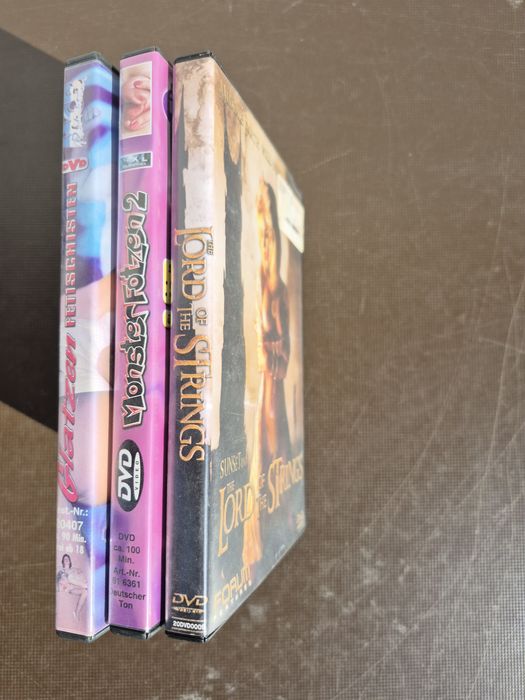 Vând Lot 50 DVD originale colectie filme acțiune,drama,Comedie,Sexi