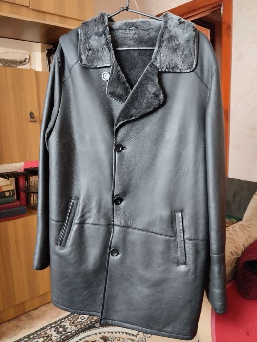 Продам куртку мужскую