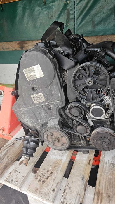 Двигател Volvo V70 163кс D5