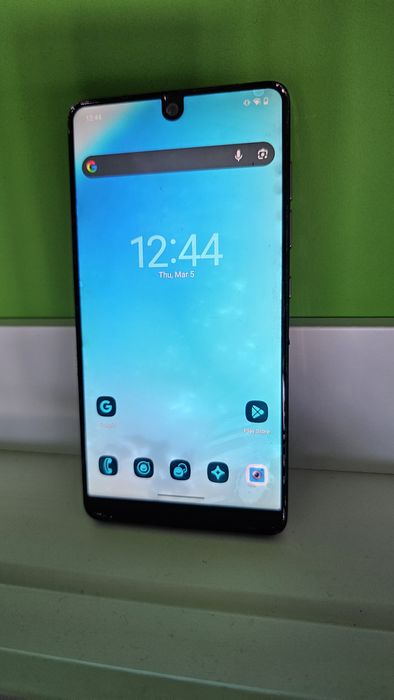 Smartphone Esential  128GB Android 14