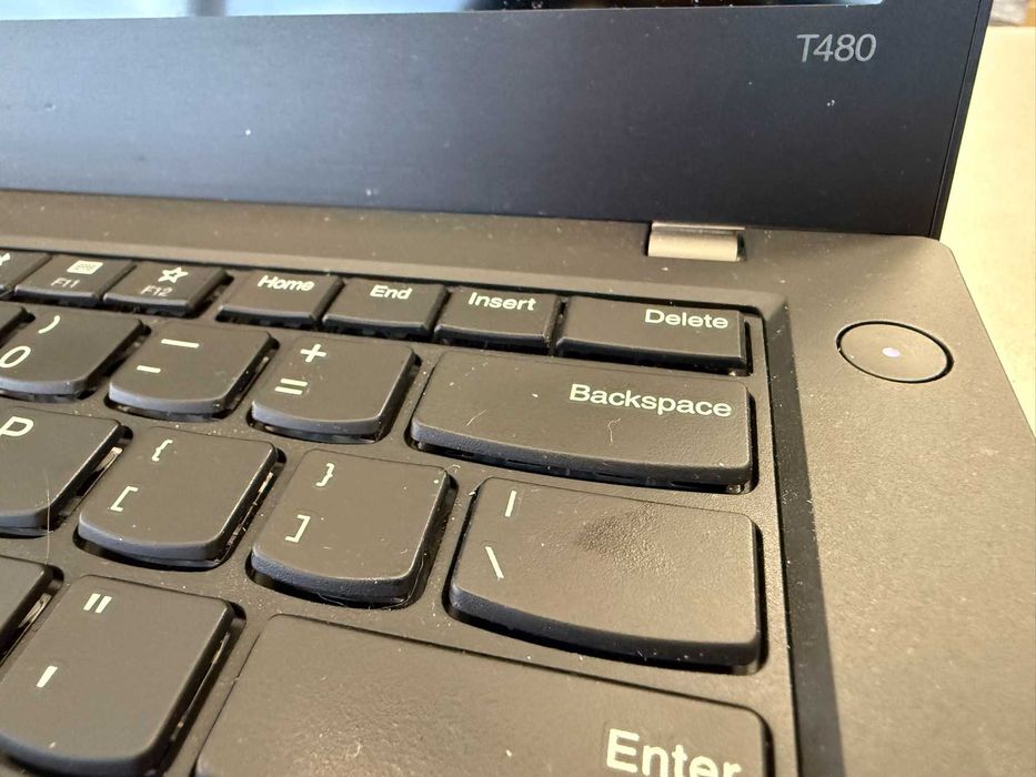 Лаптоп Lenovo ThinkPad T480