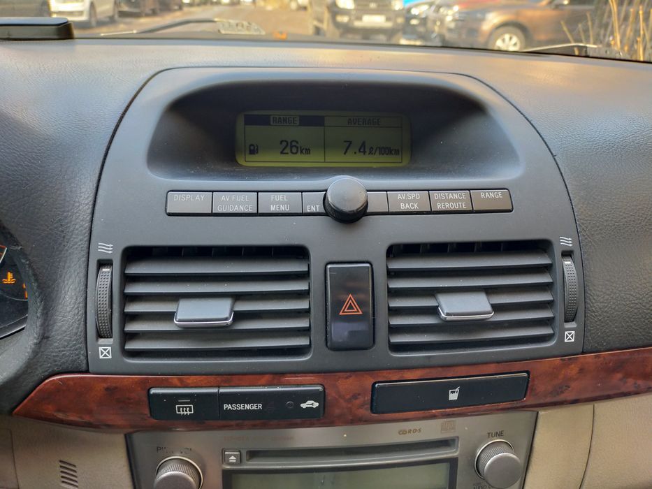 Toyota Avensis 2003г