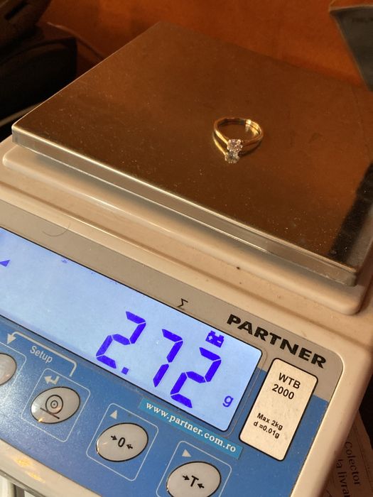 Inel Solitaire aur 18kt.cu diamant 0.72ct.