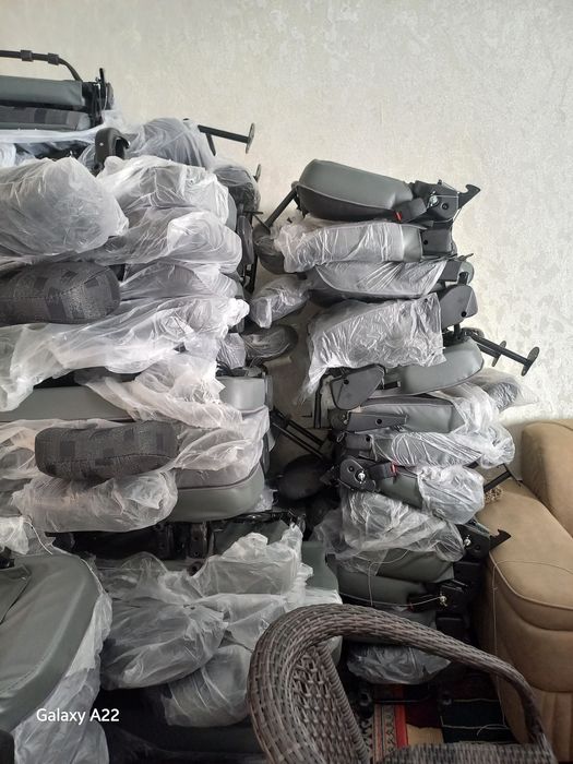 Дамас. Урта. Сидения   янги