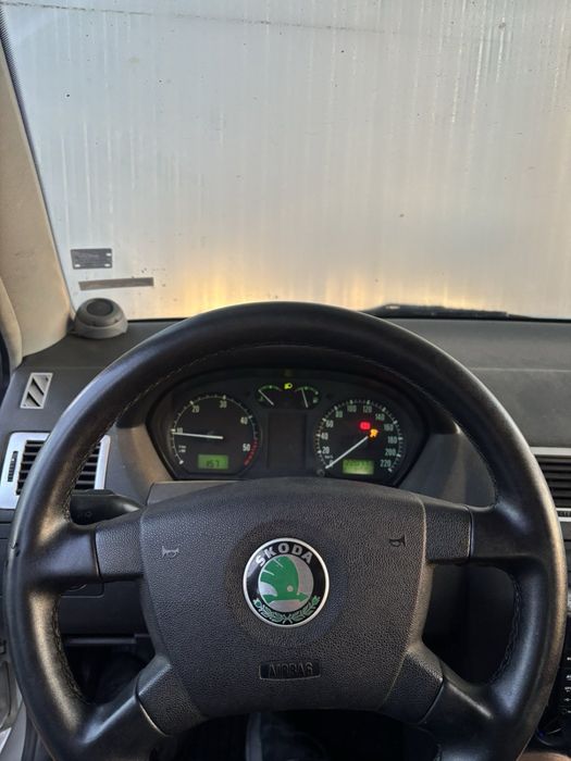 Шкода Фабия 1.4-75 кс.