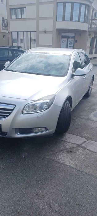 Opel insignia combi