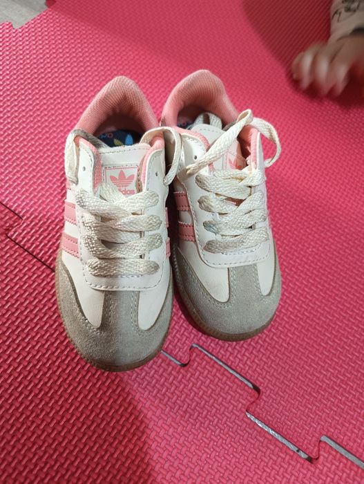 Adidași fete Adidas