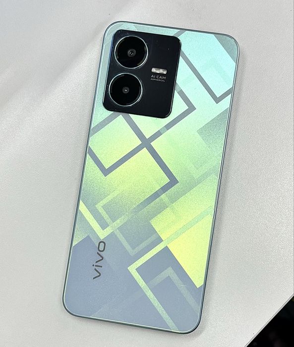 Продам Vivo Y22