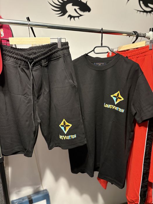 Compleu Louis Vuitton