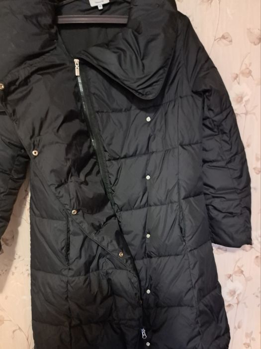 Продам зимний пуховик