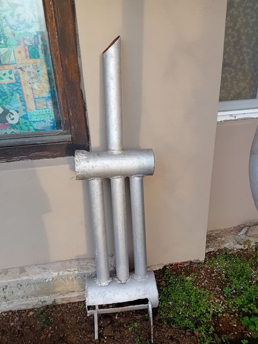 Soba metalica , godin fonta